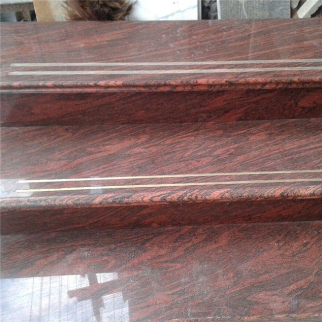 Multicolor red granite